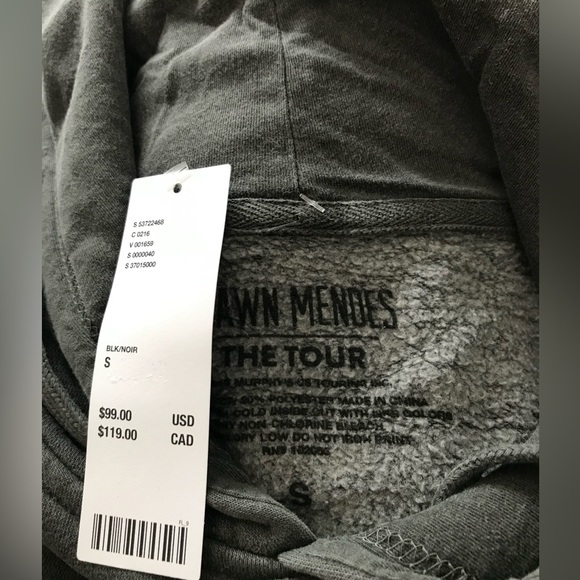 Shawn Mendez “The Tour” Hoddie - Picture 4 of 5